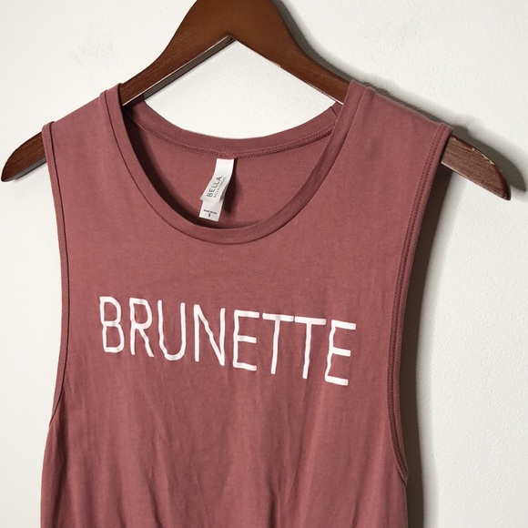 Sleeveless Knot Front Graphic Tank Pink Size S - Picture 3 of 5